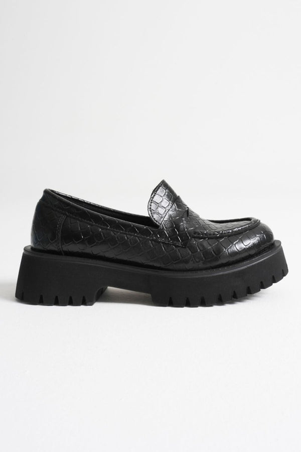 Scarpax Noir Kadın Günlük Siyah Kroko Loafer Ayakkabı