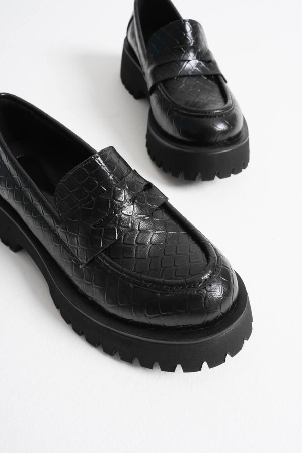 Scarpax Noir Kadın Günlük Siyah Kroko Loafer Ayakkabı