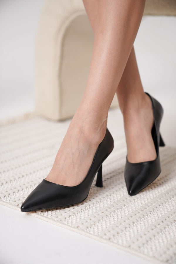 Scarpax Zelena Kadın Mat Siyah Stiletto